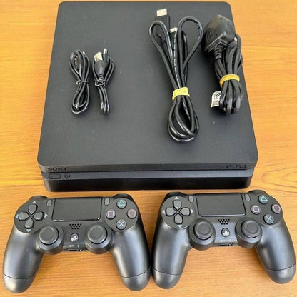 Sony Playstation 4 500gb Ps4 Slim Com 2 Controles + 4 Jogos